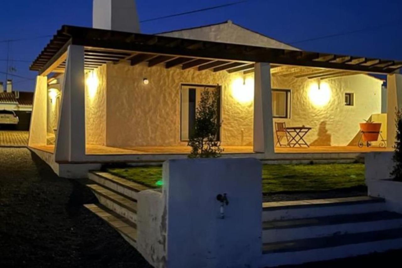 Casa Chamines Santo Antonio do Baldio